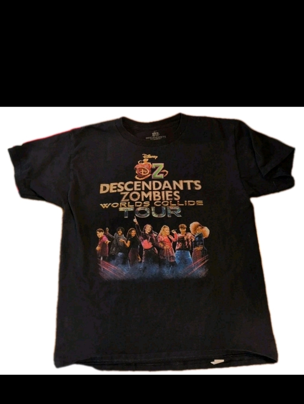 Official Disney Descendants Zombies Worlds Collide Tour 2025 T-Shirt Youth Large